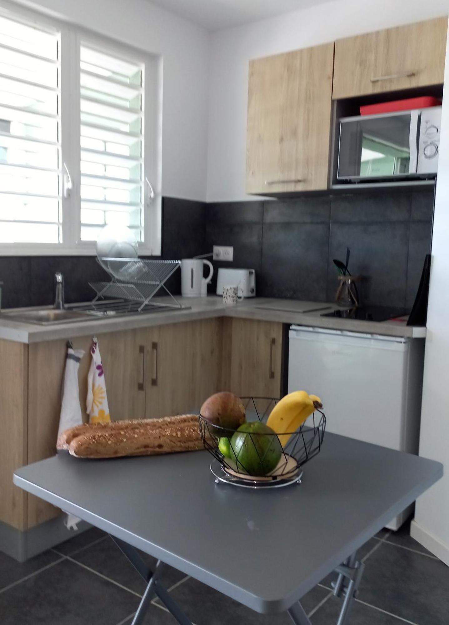 Logements Vue Mer Acces Piscine En Guadeloupe Bouillante Bagian luar foto